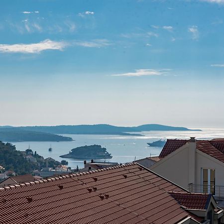 Apartments Mazuran Đảo Hvar Ngoại thất bức ảnh